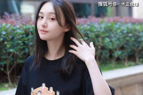 郑爽事件再起波澜，经纪人张某诚挚道歉背后的深思