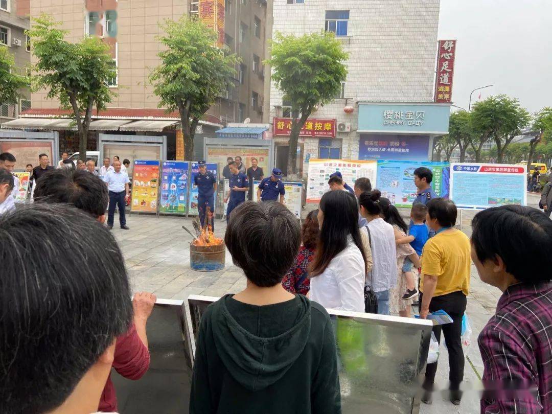 12个数选5，聪明组合的艺术